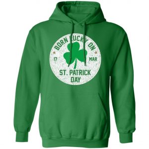 Born Lucky On 17 March St Patricks Day Shamrock Birthday T-Shirt, Long Sleeve