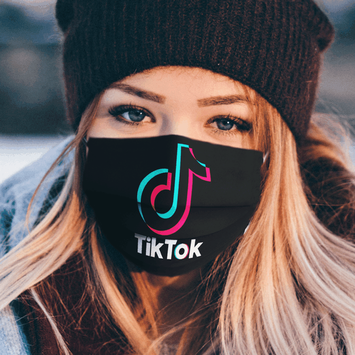 Slagter Skubbe Produktion Tiktok Logo Face Mask