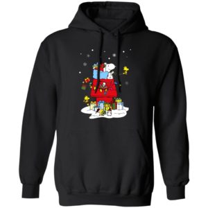 Tampa Bay Buccaneers Santa Snoopy Wish You A Merry Christmas Shirt