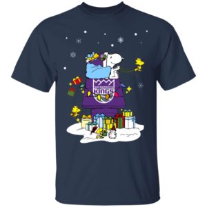 Sacramento Kings Santa Snoopy Wish You A Merry Christmas Shirt