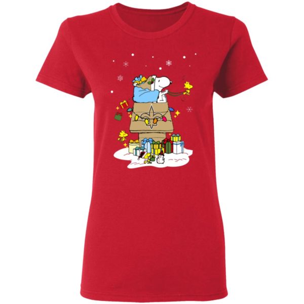 New Orleans Saints Santa Snoopy Wish You A Merry Christmas Shirt