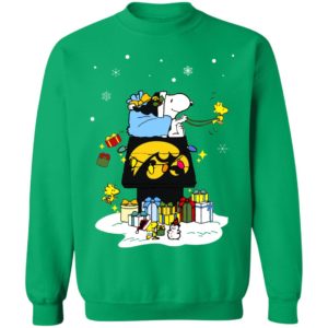 Iowa Hawkeyes Santa Snoopy Wish You A Merry Christmas Shirt