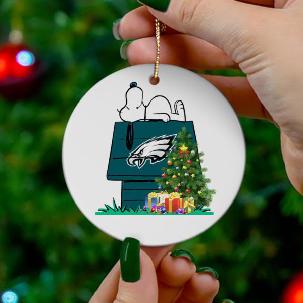 Philadelphia Eagles Snoopy Christmas Circle Ornament