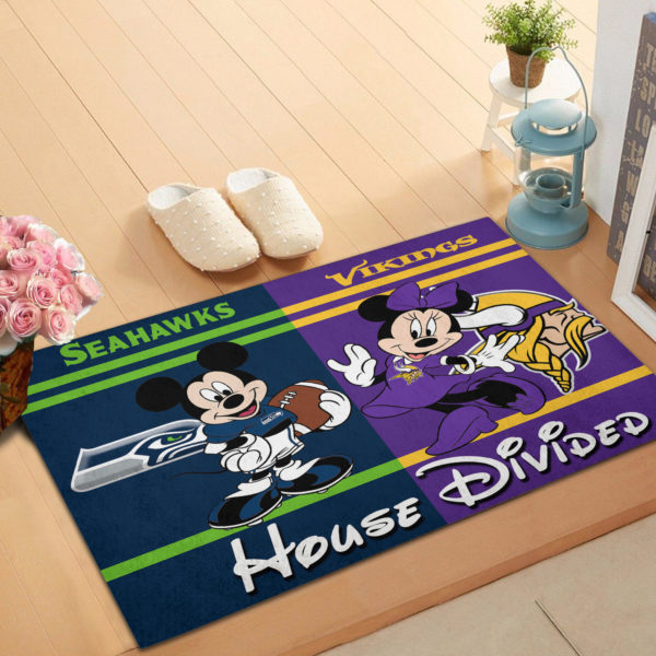 Seattle Seahawks vs Minnesota Vikings Mickey And Minnie Teams NFL House Divided Doormat