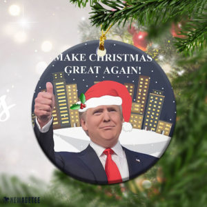 Round Ornament Make Christmas Great Again 2021 Trump Support USA Christmas Ornament
