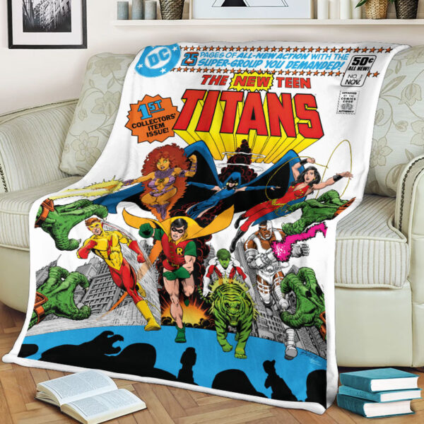 Fleece Blanket 2 New Teen Titans No 1 cover by George Perez Fleece Blanket