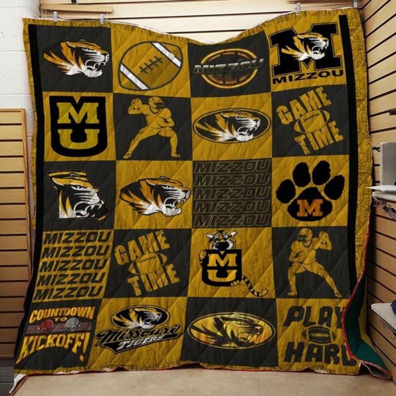 Play Hard Ncaa Missouri Tigers Combined Collected Fleece Quilt Blanket Gift