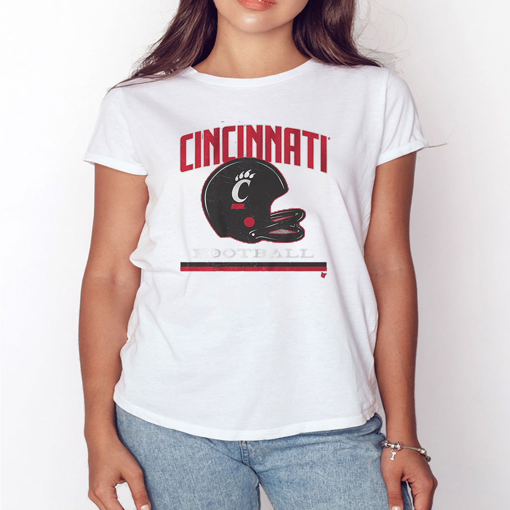 Cincinnati Reds Helmet T-Shirt from Homage. | Grey | Vintage Apparel from Homage.