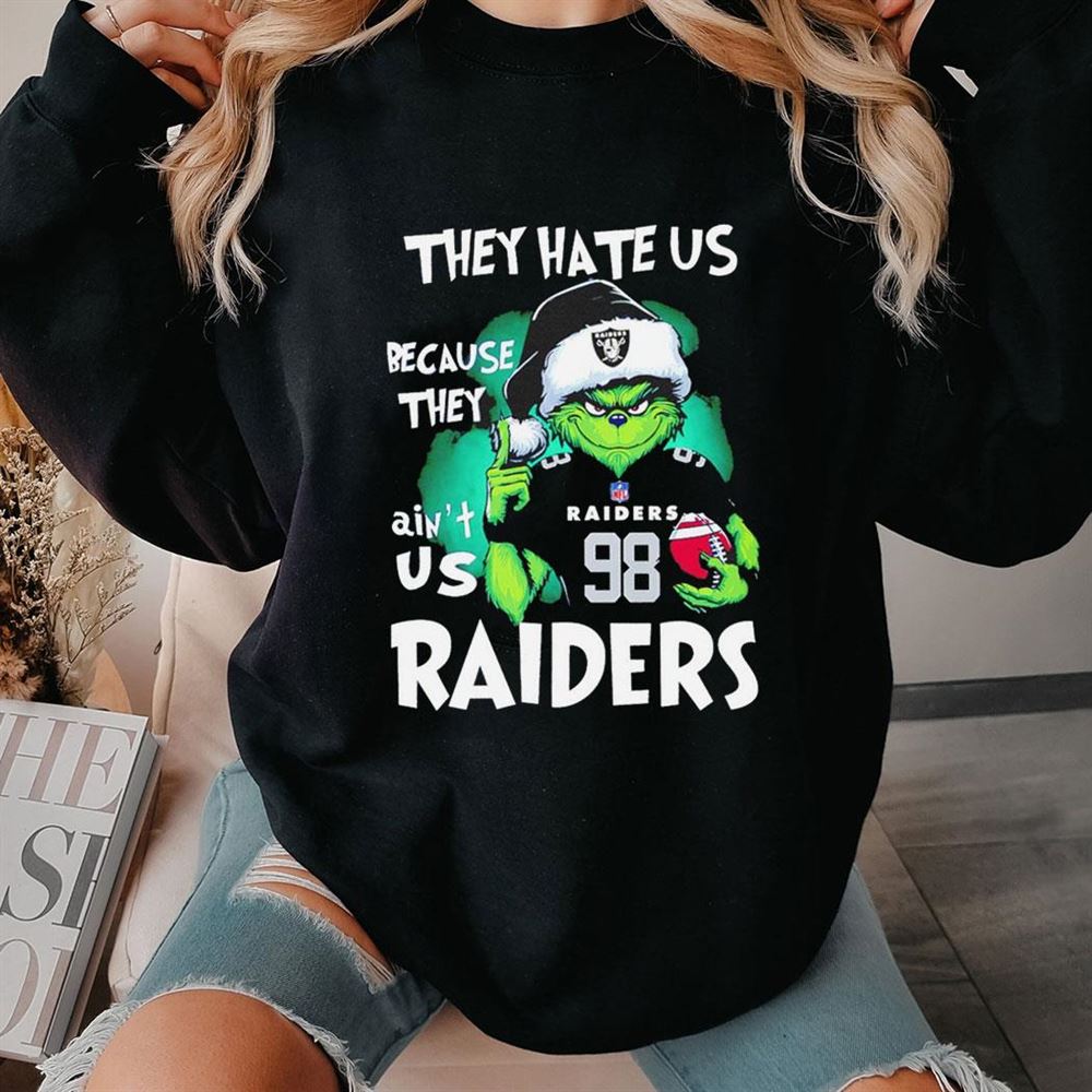 Santa Grinch They Hate Us Because They Ain’t Us Kansas City Chiefs Shirt