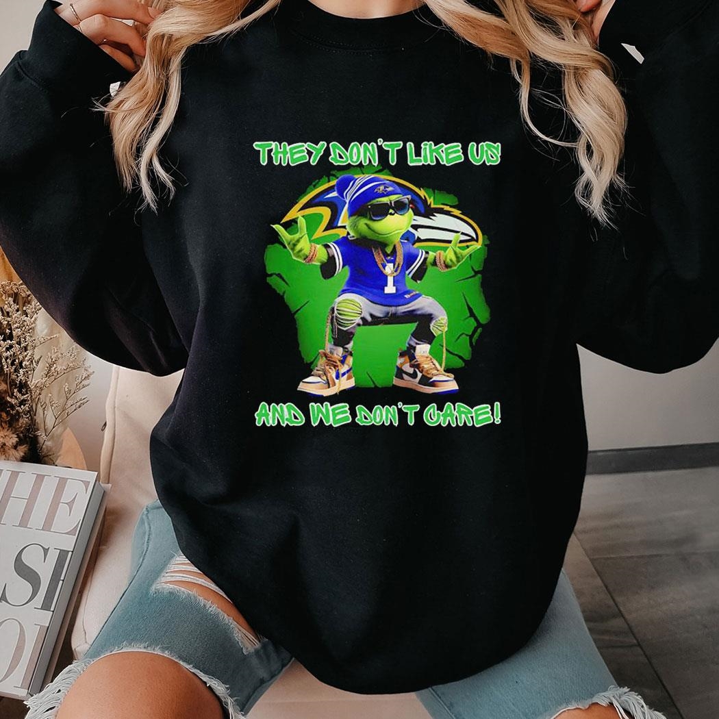 Grinch Buffalo Bills They Don’t Like Us And We Don’t Care Shirt