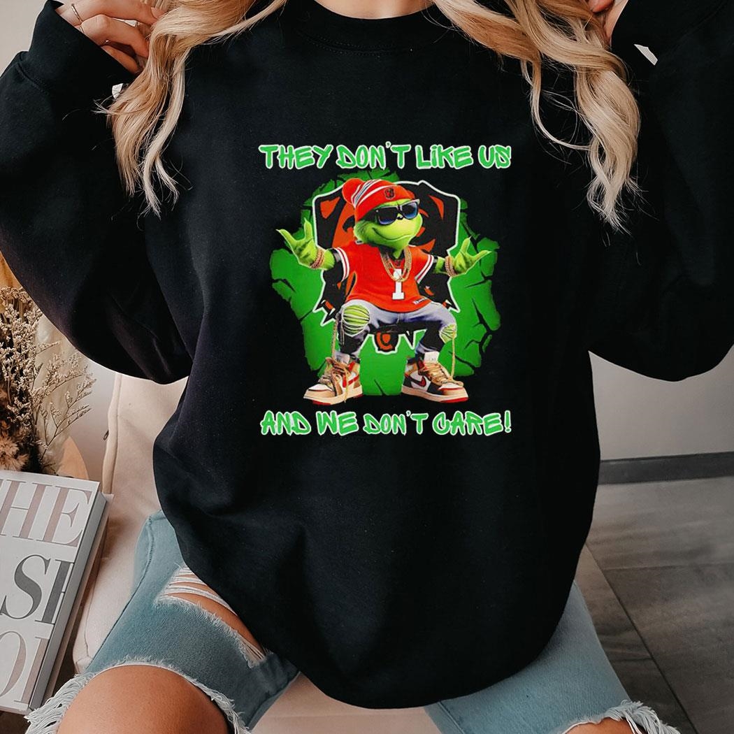 Grinch Dallas Cowboys They Don’t Like Us And We Don’t Care Shirt