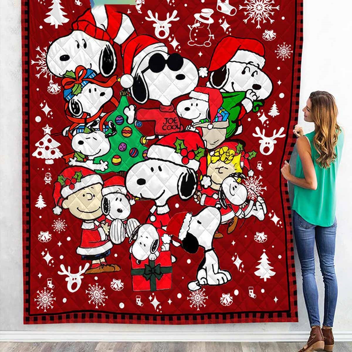 Snoopy Joe Cool Festive Christmas Quilt Fleece Blanket