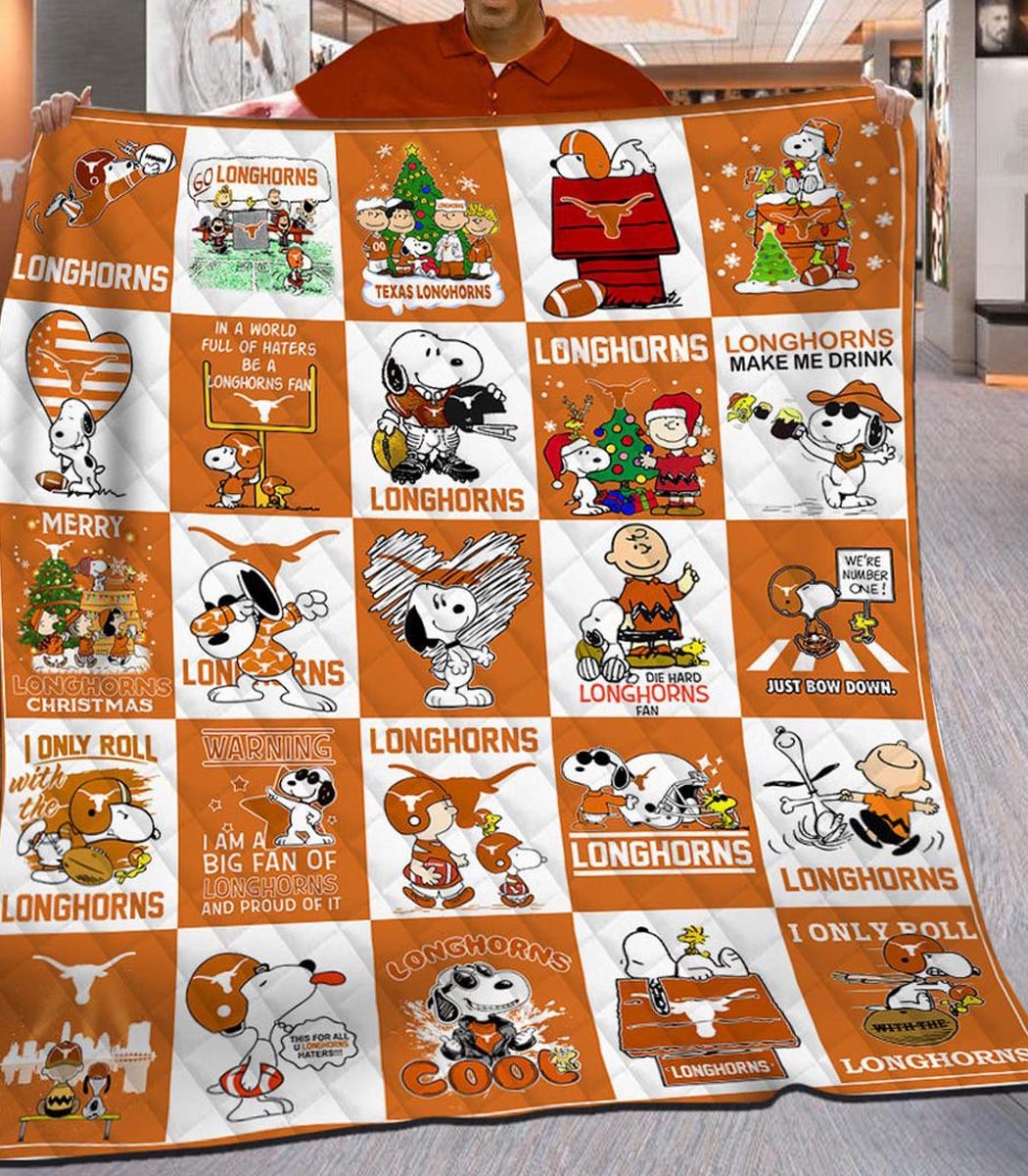 Snoopy Longhorns Make Me Drink Proud Texas Longhorns Quilt Fleece Blanket