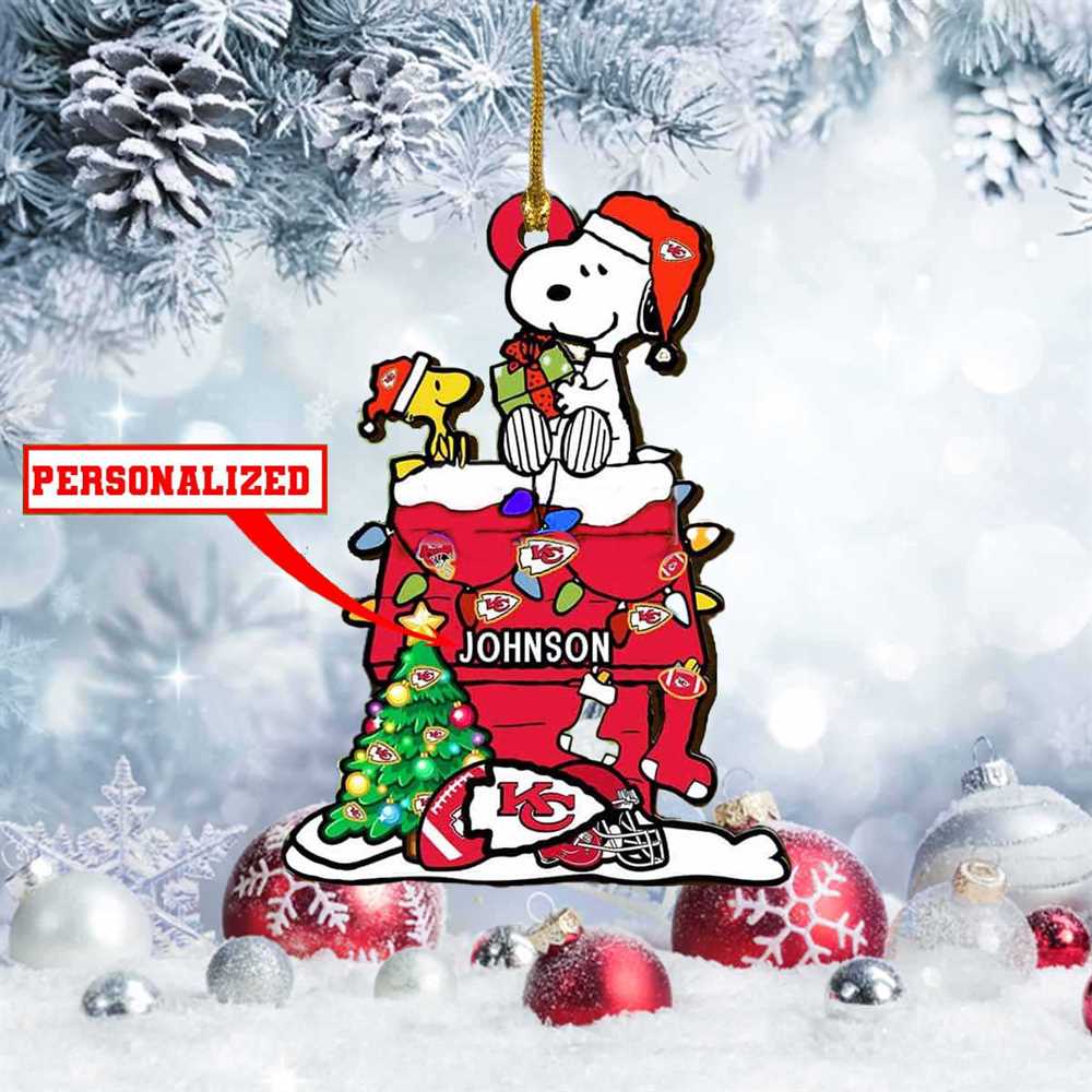 Snoopy Las Vegas Raiders Nfl Personalized Christmas Ornament