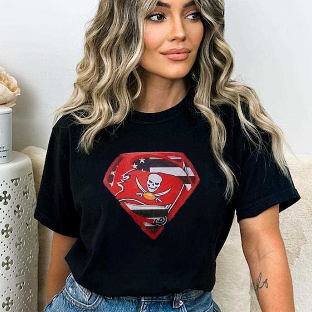 Tampa Bay Buccaneers Superman Logo Shirt Tampa Bay Buccaneers Superman Logo Shirt