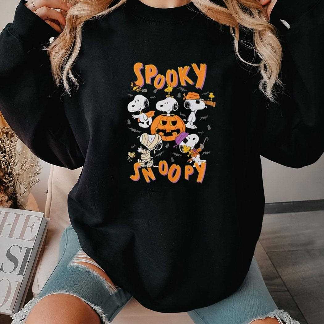 Peanuts Spooky Snoopy Halloween 2025 Shirt Peanuts Spooky Snoopy Halloween 2025 Shirt