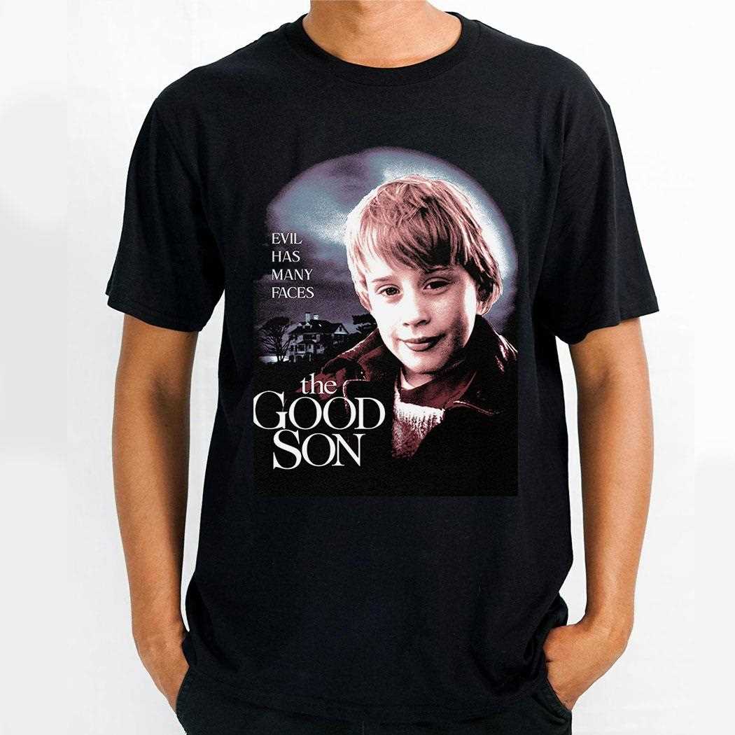 The Hills Have Eyes Hand Over Eye And Lucky Ones Die First Tee The Hills Have Eyes Hand Over Eye And Lucky Ones Die First Tee