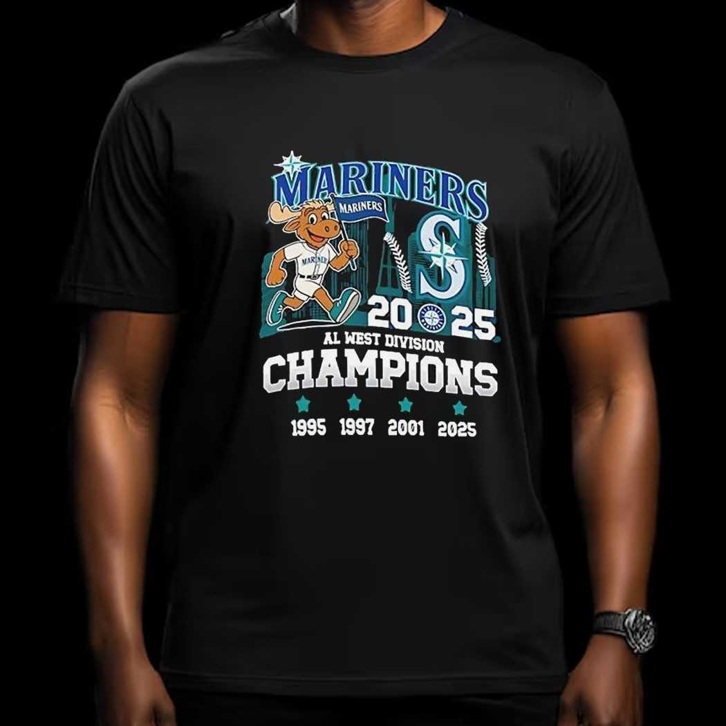 Lowe’s Grinch Hallothanksmas T-shirt Lowe’s Grinch Hallothanksmas T-shirt