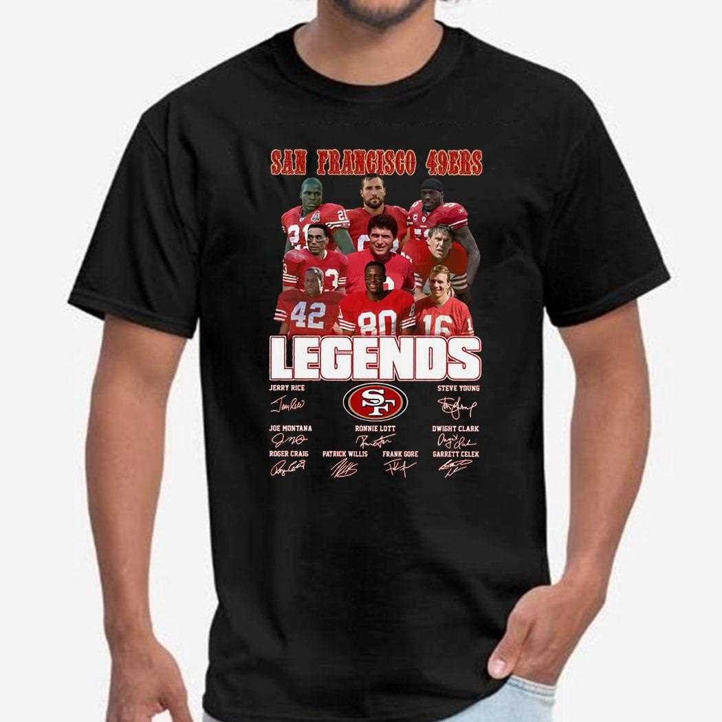 Yes I’m Old But I Saw Bears Greatness Ditka Payton Tee