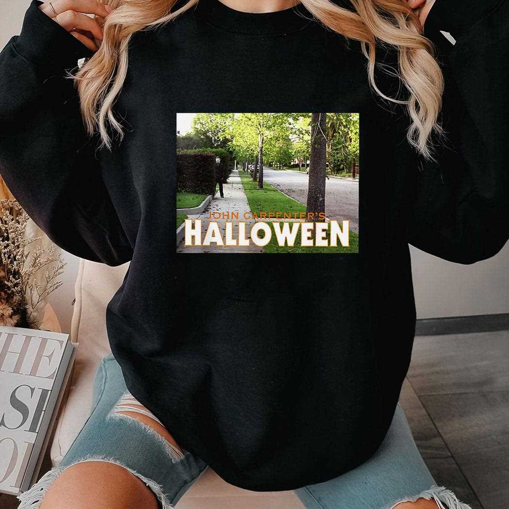 John Carpenter’s Halloween Michael Myers Street Scene T-shirt John Carpenter’s Halloween Michael Myers Street Scene T-shirt