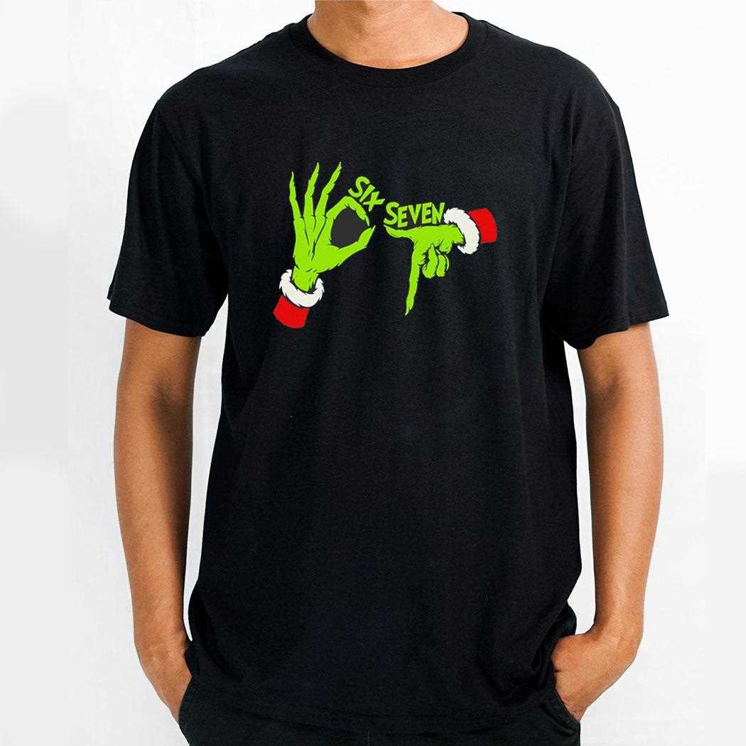 67 Grinch Hands Christmas Tee