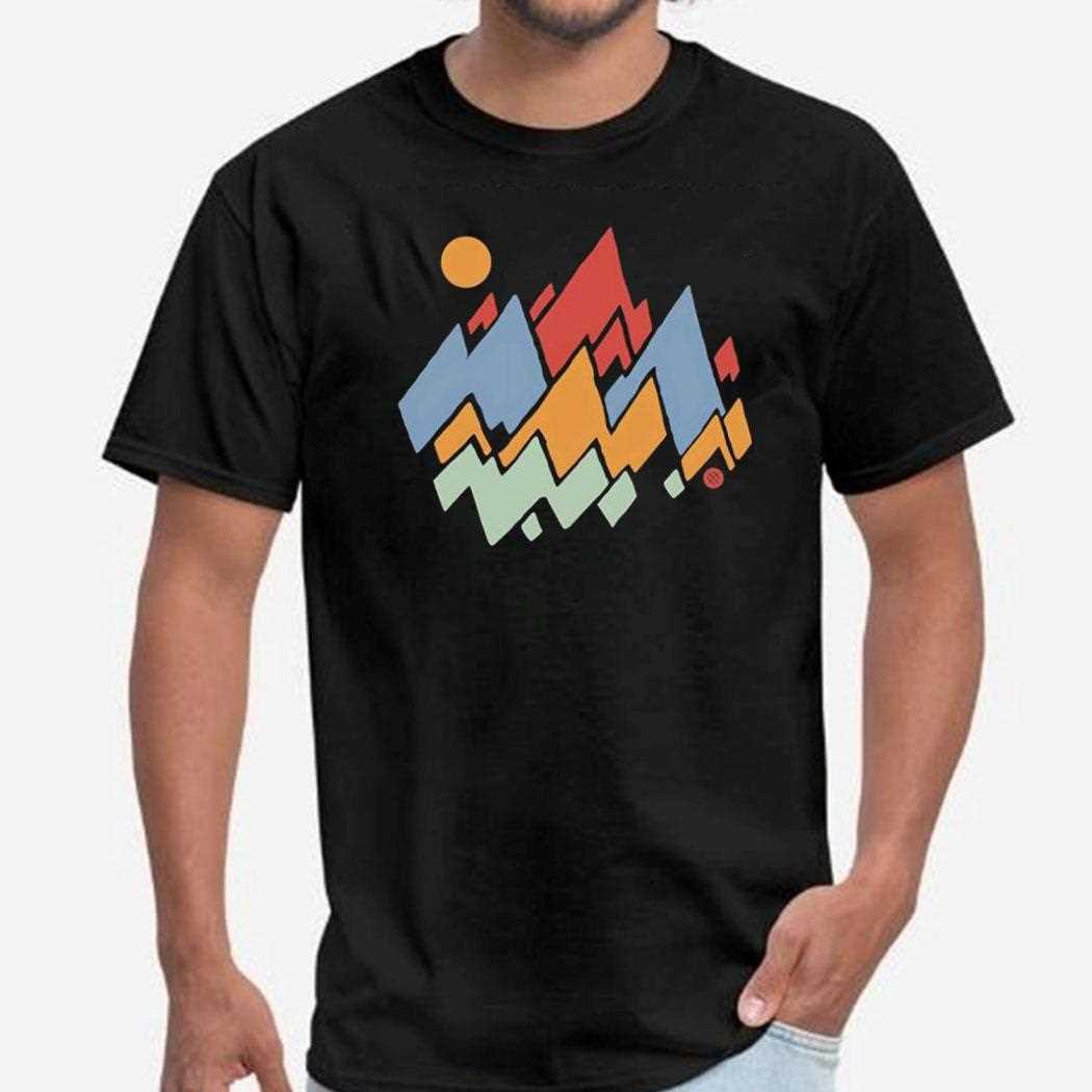 Mountain Art Tee