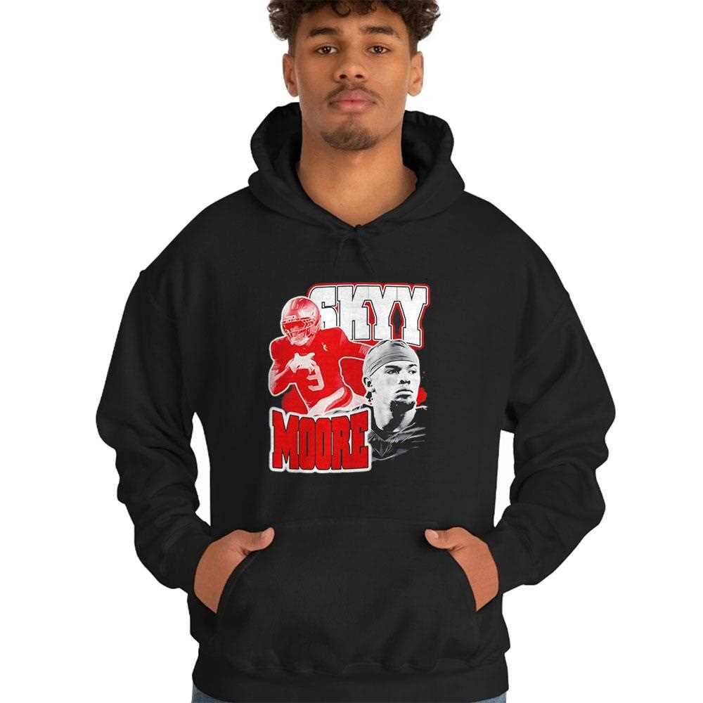 Skyy Moore San Francisco 49ers Nfl Football Graphic Tee Skyy Moore San Francisco 49ers Nfl Football Graphic Tee