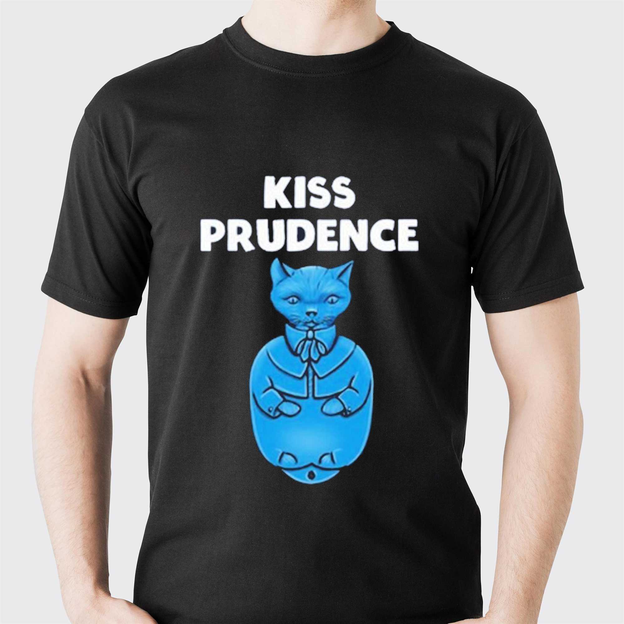 Kiss Prudence Happytoas Tee Kiss Prudence Happytoas Tee